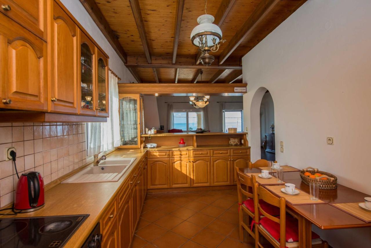 Frosos Beachfront Maisonette Acharavi Acharavi  Dış mekan fotoğraf